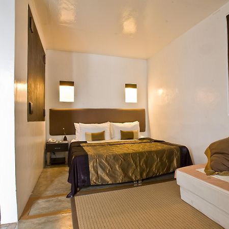 T House Hotel Tagaytay City Exterior photo